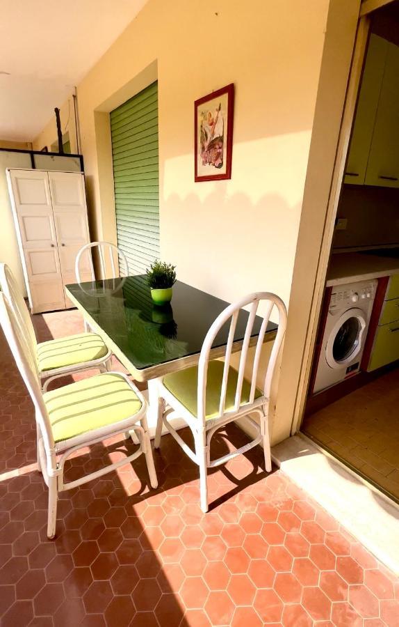Casa Vacanze Lavanda Мантон Екстер'єр фото
